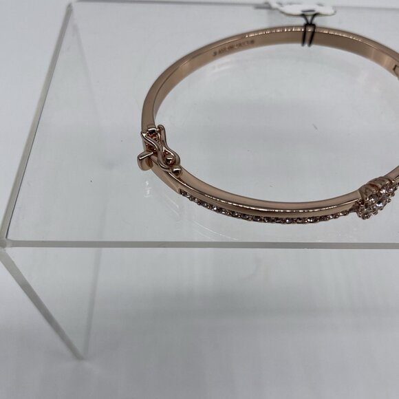 NWT Givenchy Crystal Flower Hinged Bangle Lock Bracelet Rosegold - Picture 8 of 10